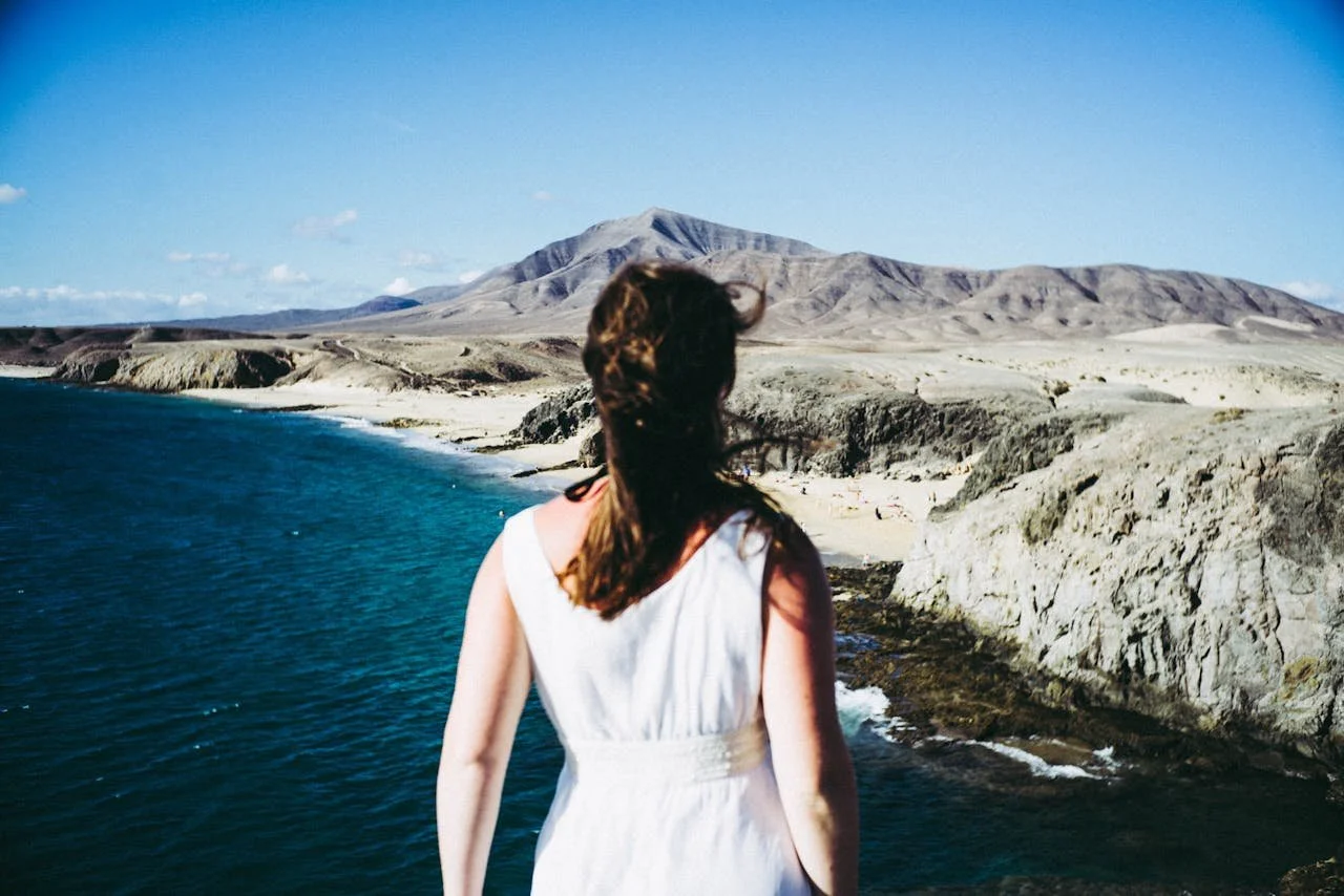 Lanzarote – Odkryj Wulkaniczną Perłę Wysp Kanaryjskich