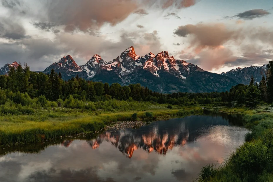 Grand Teton: 8 Najpiękniejszych Szlaków z Czasami Przejścia i Poziomem Trudności