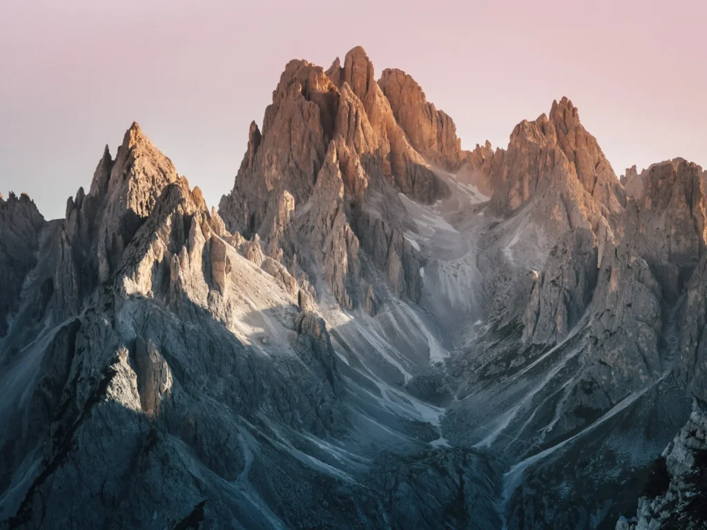 Via ferrata w Dolomitach – stalowe ścieżki do alpejskiego nieba