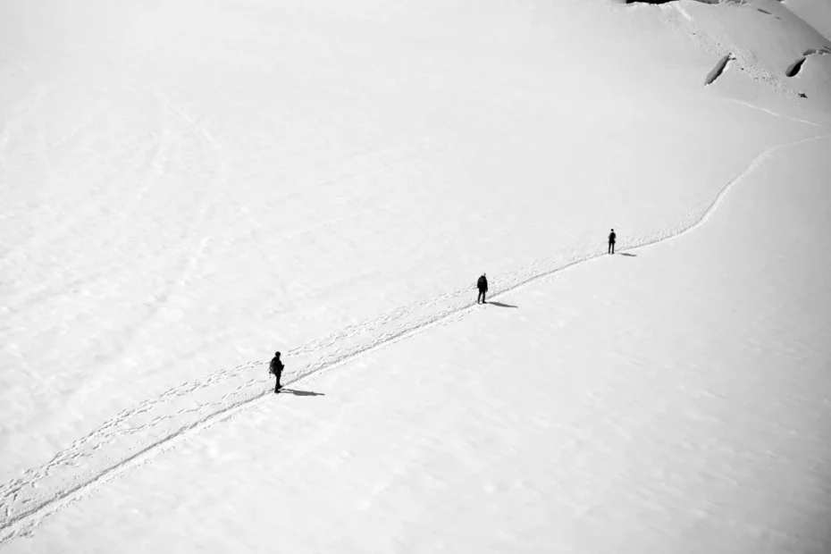 Współczesny alpinizm – jak zmienił się sport gór przez ostatnie stulecie