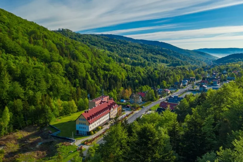Nocleg ze śniadaniem Szczyrk – postaw na Gronie Ski & Bike i… gondolę w cenie