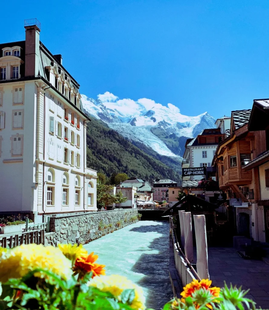 Chamonix vs Zakopane – jak francuskie miasteczko zachowało klimat górskiej wioski