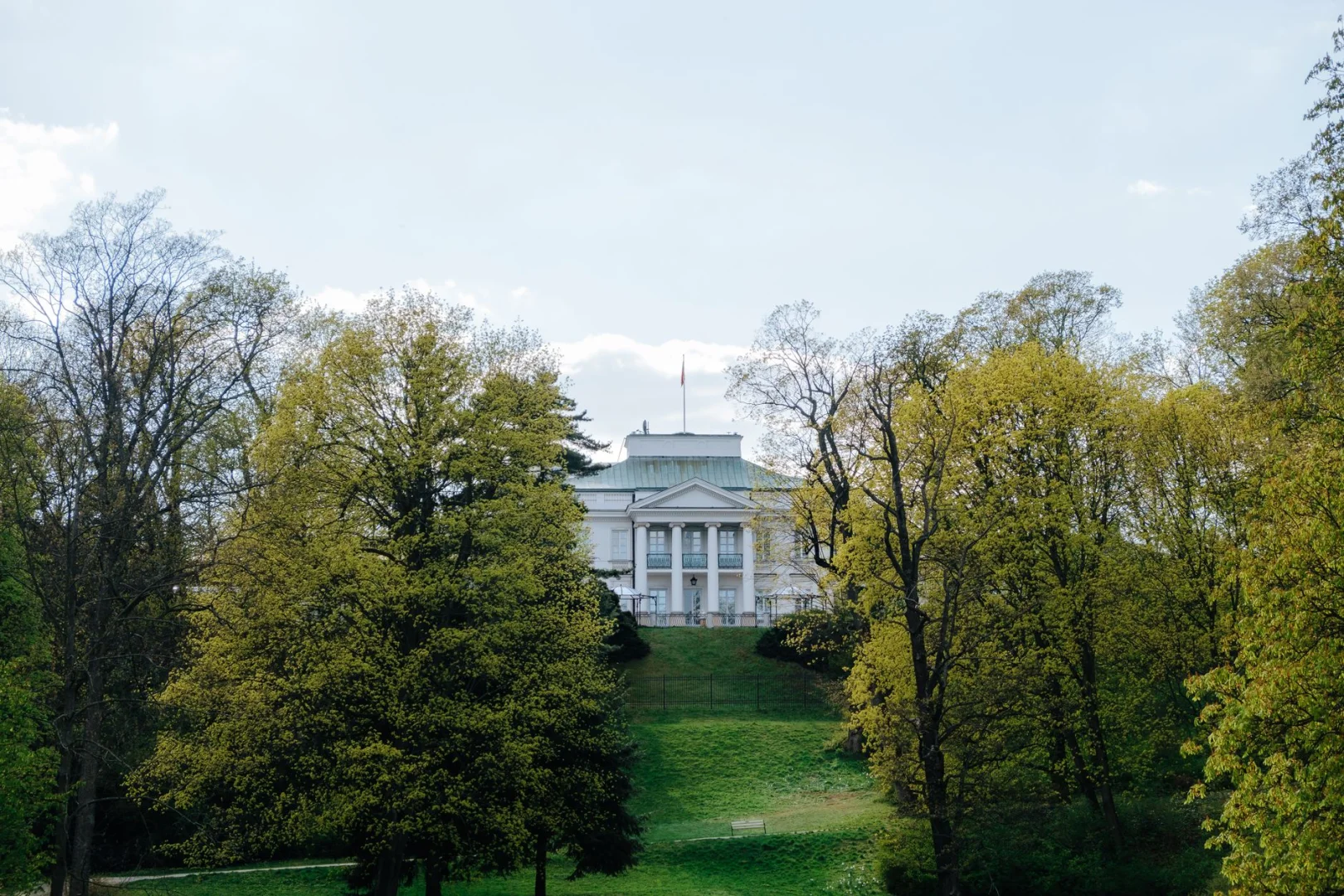 Darmowe atrakcje przed Pałacem Kultury w Warszawie