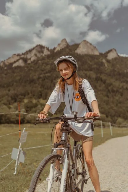 Najlepsze trasy rowerowe w Polsce na 2026 rok: od Bałtyku po Tatry