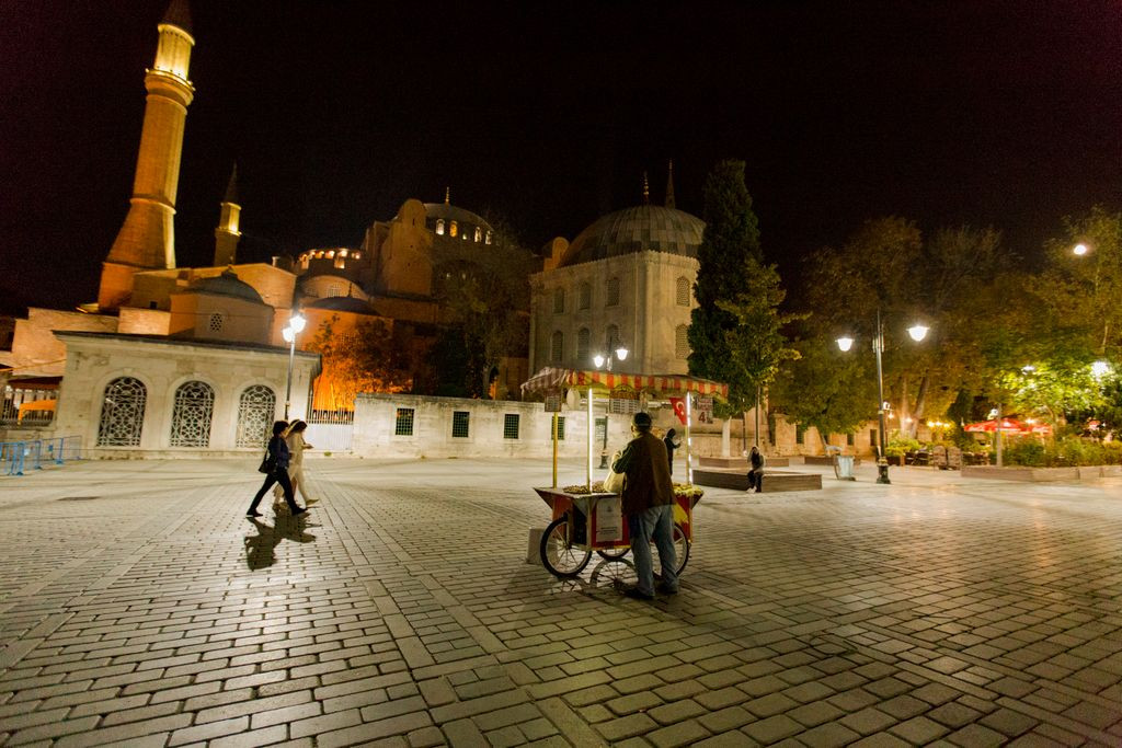 Czy Sultanahmet sprawdza się na pierwszy wyjazd?