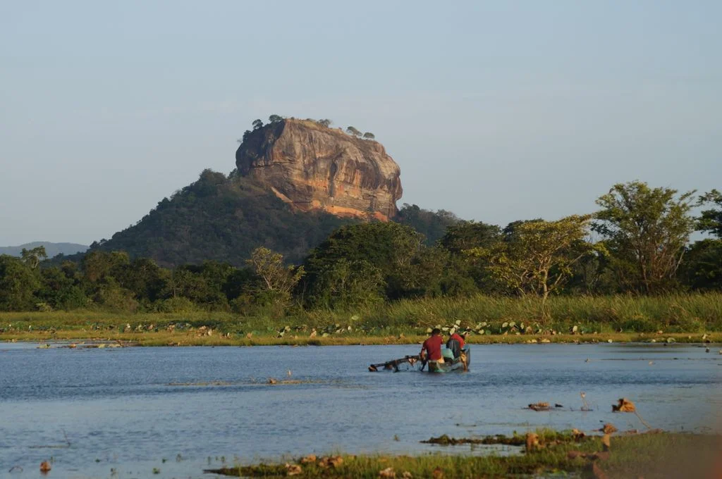 Historyczne serce wyspy: Sigiriya i Kandy
