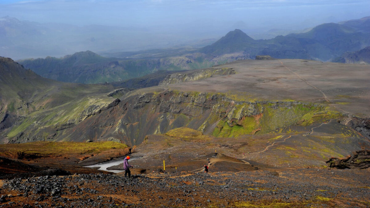Trekking na Teneryfie: jak zaplanować aktywne wakacje na wulkanicznej wyspie?