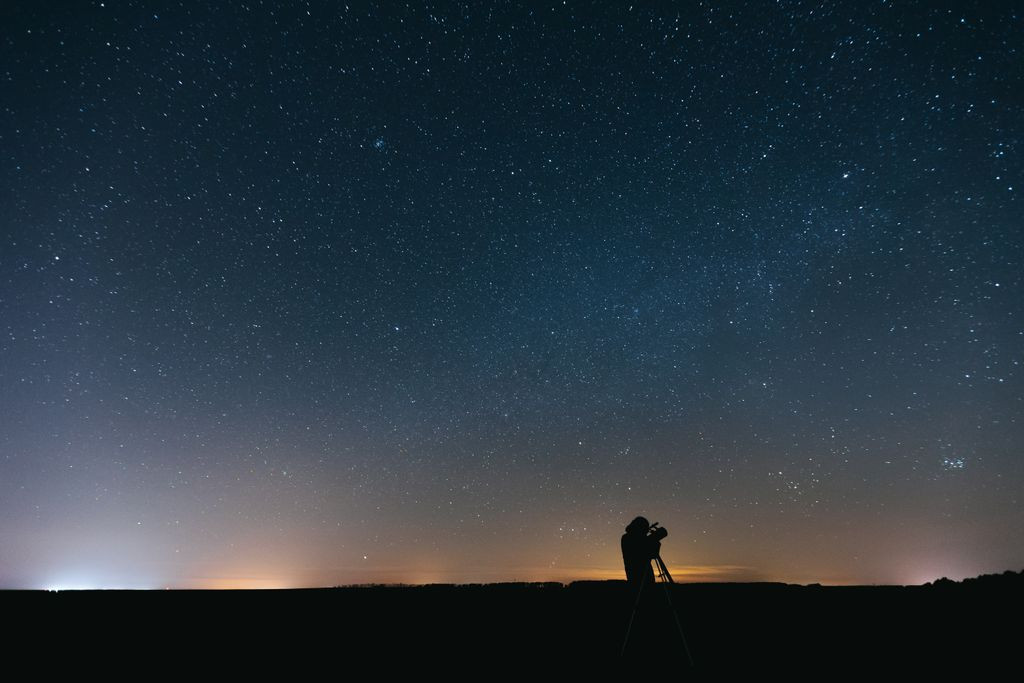 Jak się przygotować do nocnych obserwacji astronomicznych?