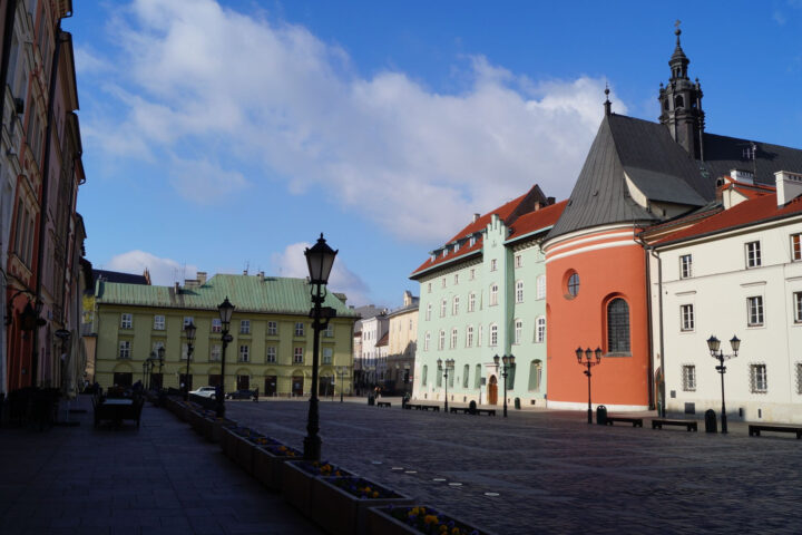 Małe miasteczko, wielka fontanna i Roztocze tuż za miedzą – gdzie jechać na weekend w Polsce?