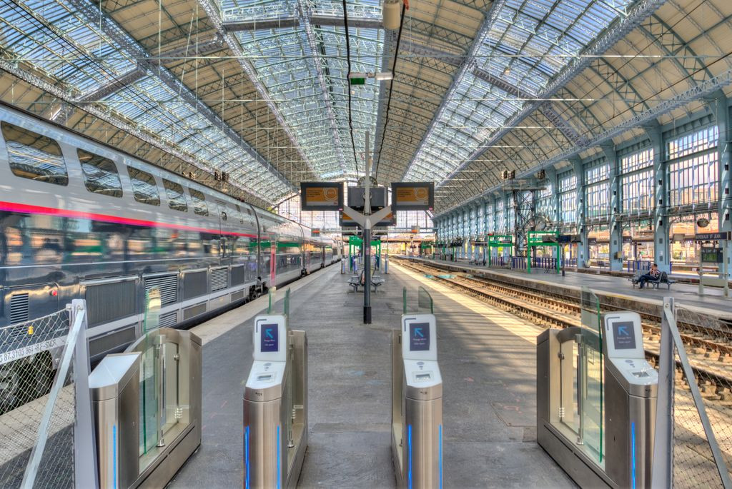 Praktyczne porady: transport, bezpieczeństwo i codzienne kwestie